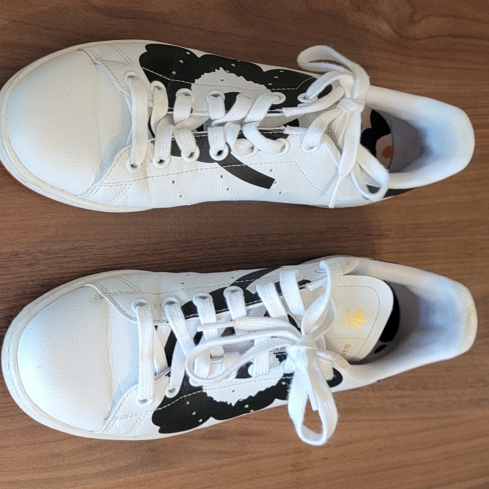 Black And White Adidas